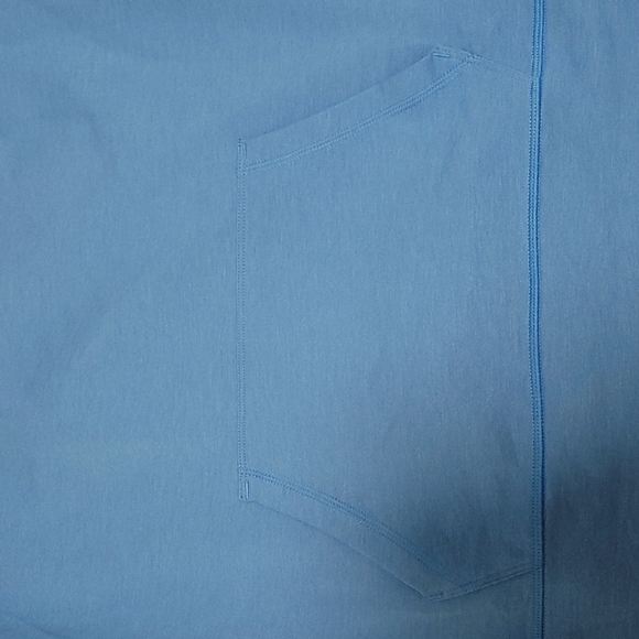 NWOT Under Armour sweatshirt , small - Picture 6 of 7